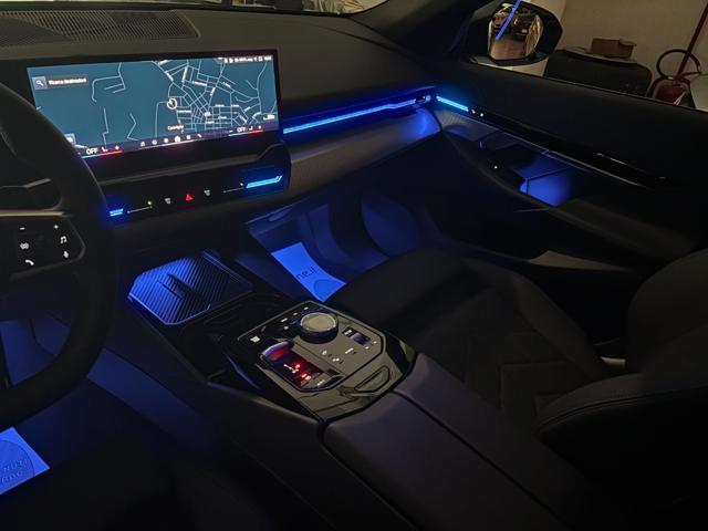 BMW 520 d 48V sDrive Msport ''TOTAL BLACK''