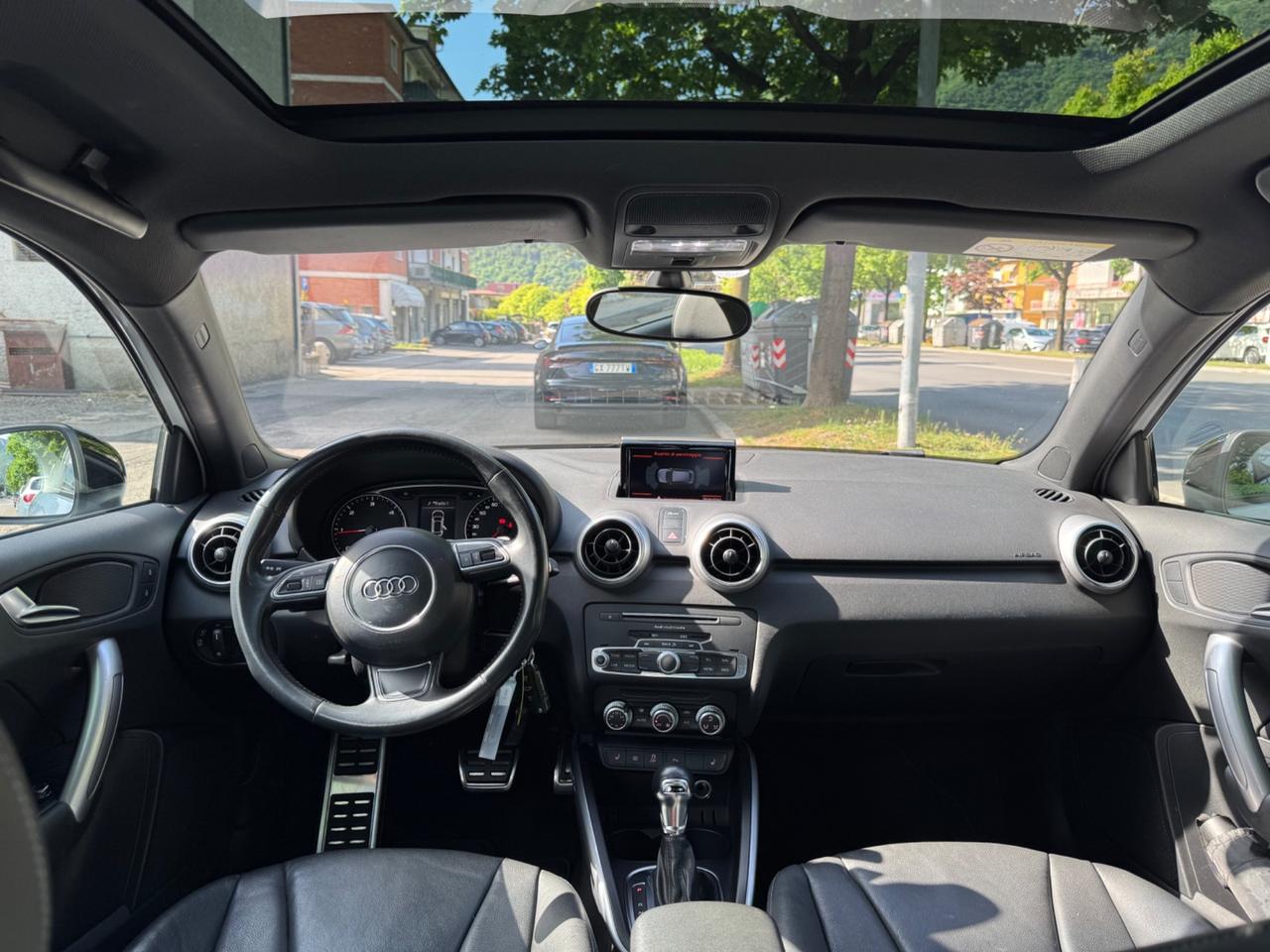 Audi A1 SPB 1.4 TDI S tronic Admired S LINE - TETTO APRIBILE - CAMBIO AUTOMATICO - SENSORI ANTERIORI E POSTERIORI - SEDILI IN PELLE