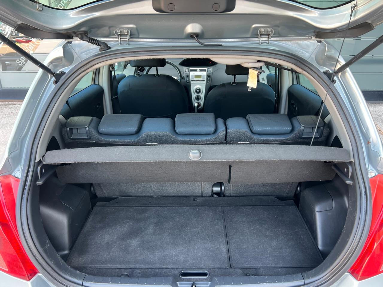 Toyota Yaris 1.0 5 porte/GARANZIA