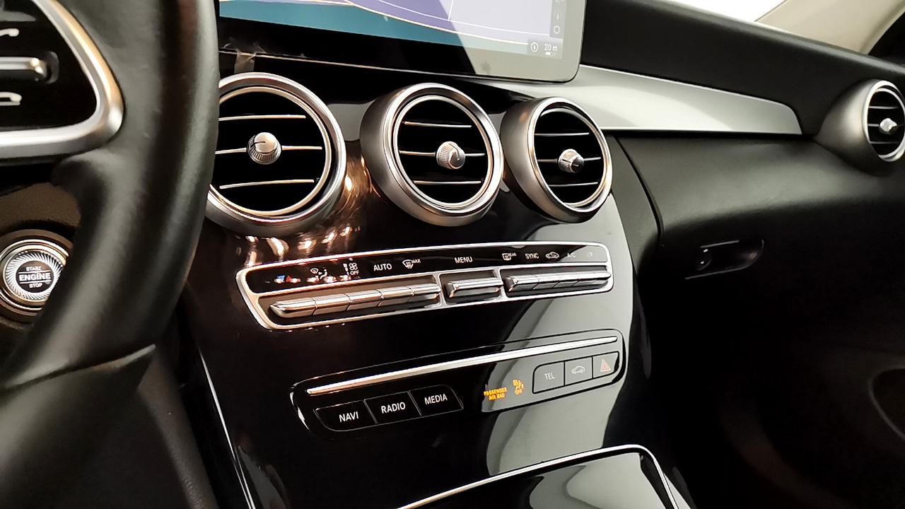 Mercedes-Benz Classe C-C205 2018 Coupe - C coupe 220 d Sport auto