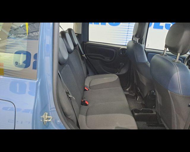 FIAT New Panda 1.0 firefly hybrid 70cv 5p.ti Cross