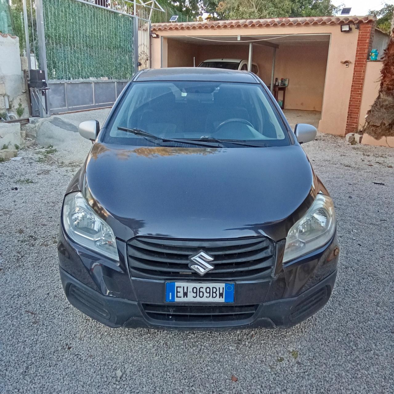 Suzuki S-Cross 1.6 DDiS Easy 014