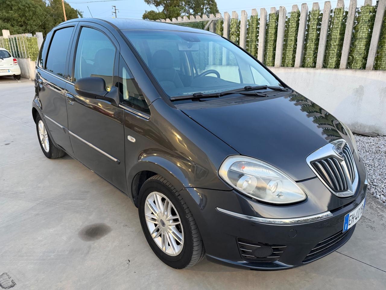 Lancia MUSA benzina 2011