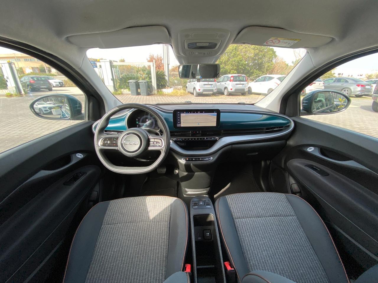 Fiat 500e 42 kWh Icon