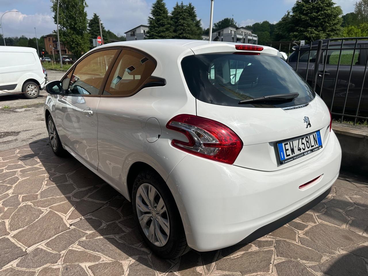 Peugeot 208 PureTech 82 5 porte Active