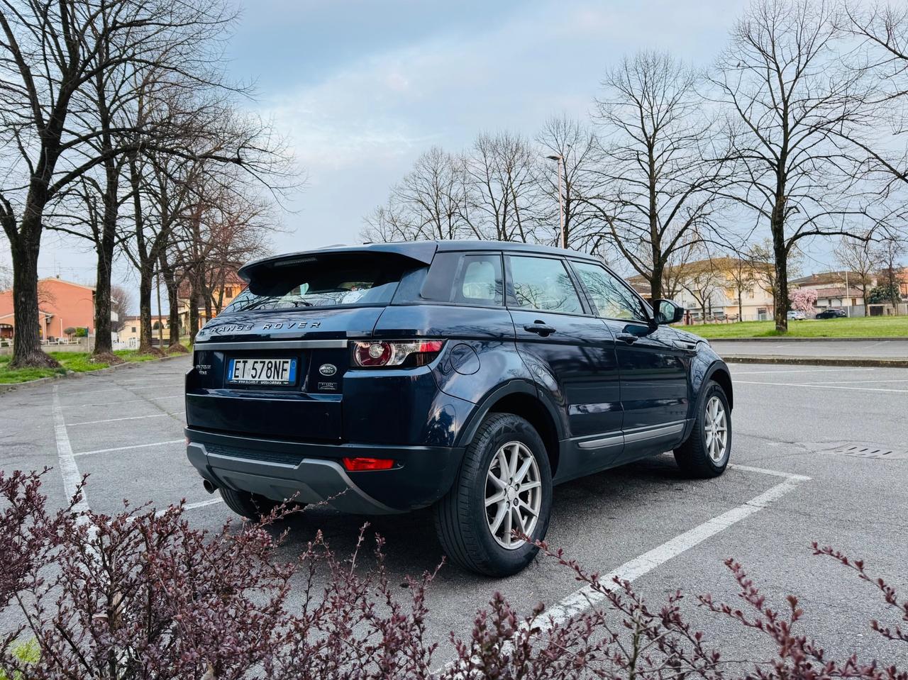 Land Rover Range Evoque 2.2 TD4 5p. Prestige