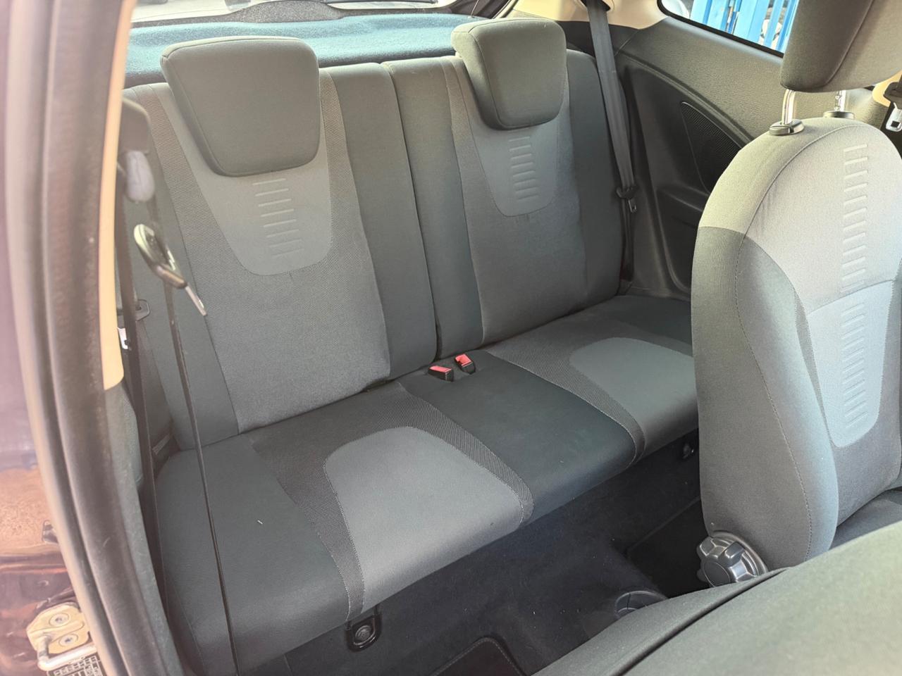 Ford Ka 1.2 benzina 69 cavalli 2015 Titanium