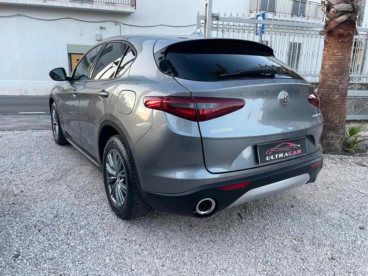 Alfa Romeo Stelvio 2.2 Turbodiesel 160 CV AT8 RWD Business