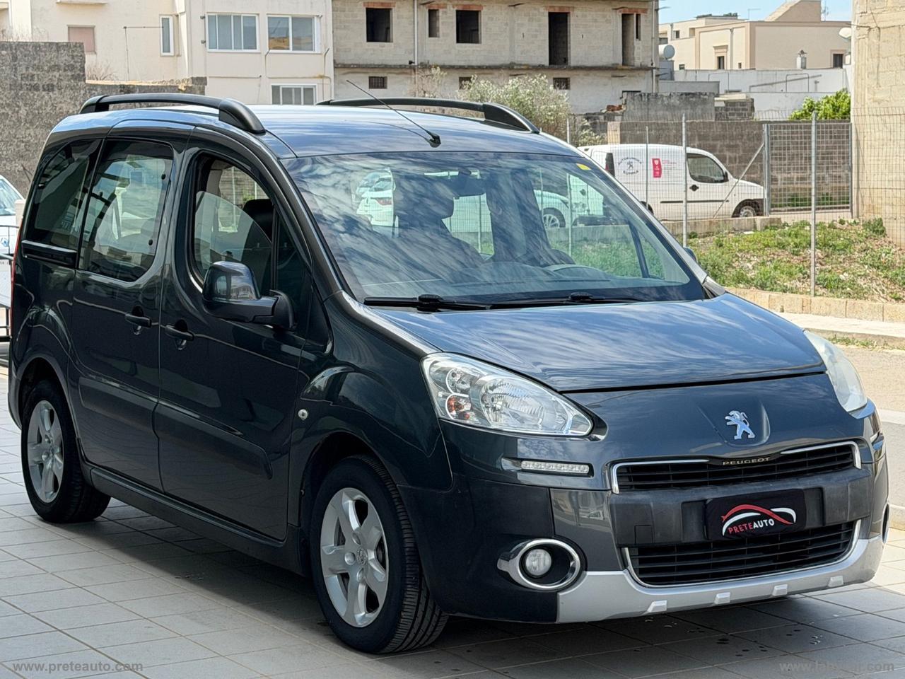 PEUGEOT Partner Tepee 1.6HDI 115 Active SEDILE RETRATTILE