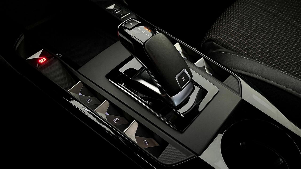 DS3 CROSSBACK BLUEHDI 1.5 PERFORMANCE LINE 130 CV - FULL LED, VIRTUAL COCKPIT, NEOPATENTATI