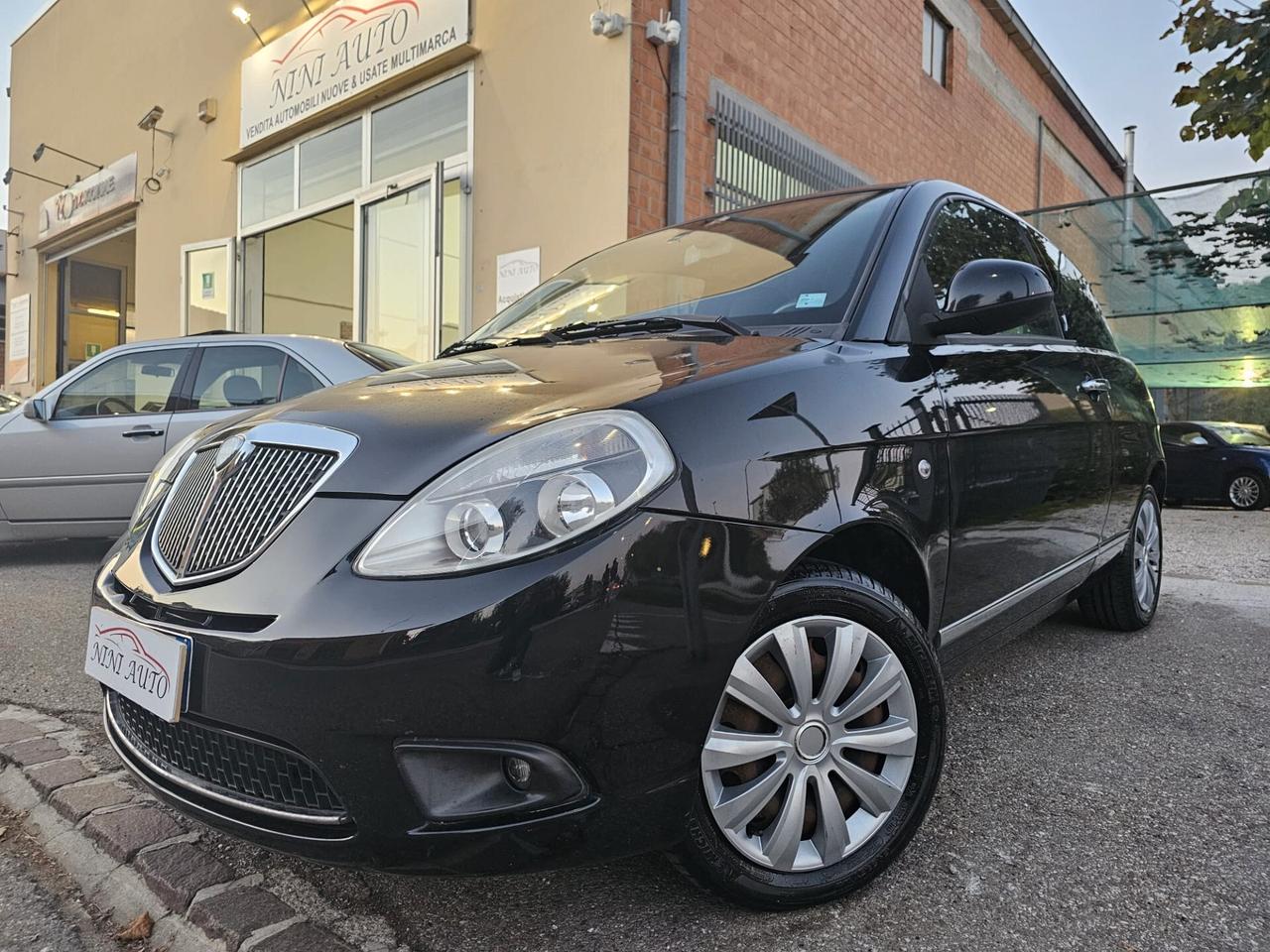 Lancia Ypsilon 1.2 69cv Argento*Clima*Neopatentati*Euro5*