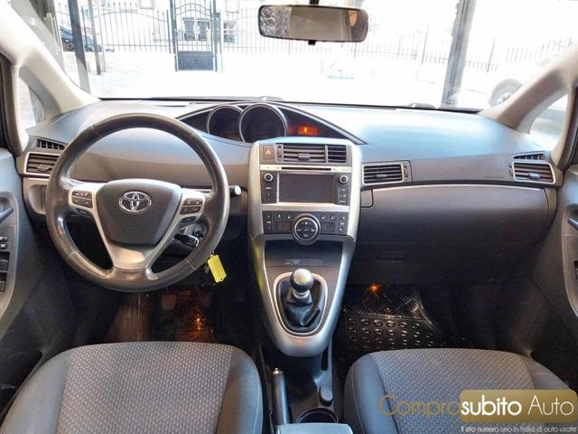 TOYOTA Verso 2.0 D Active 7 posti