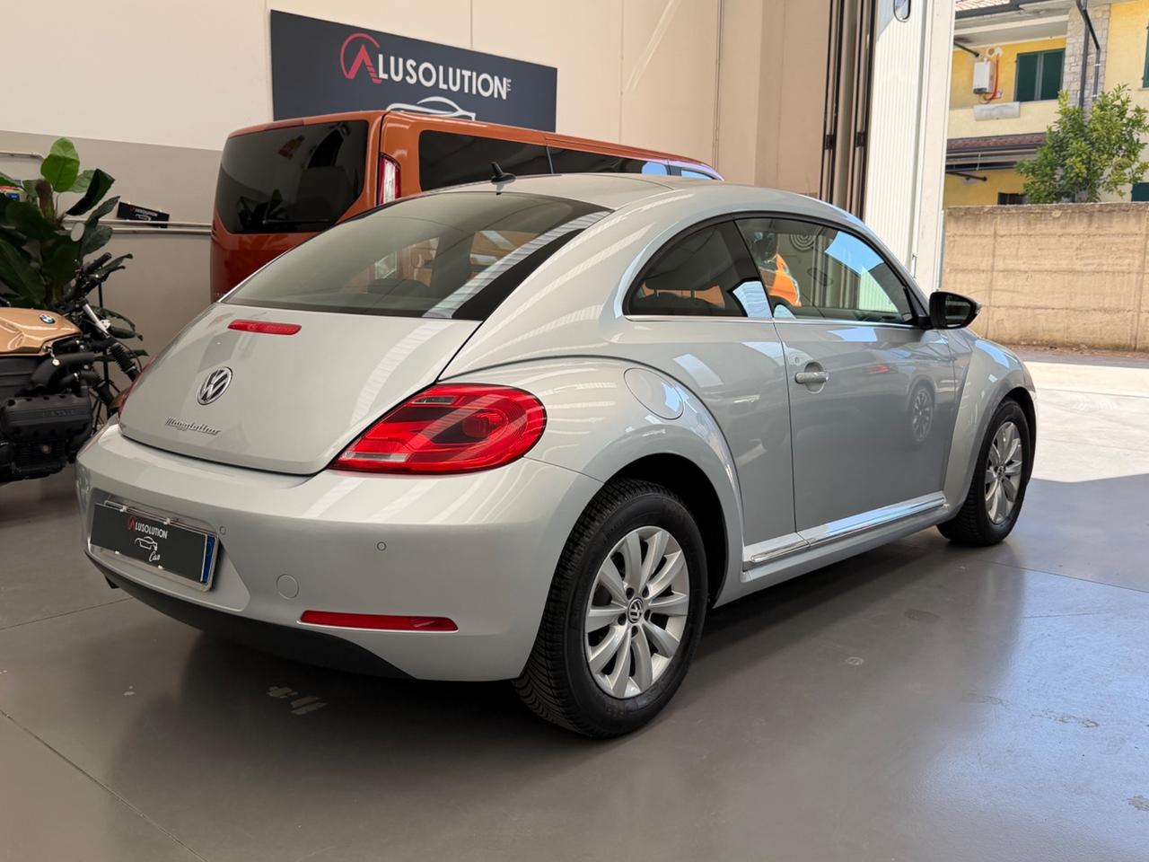 Volkswagen Maggiolino 1.6 TDI DSG Design