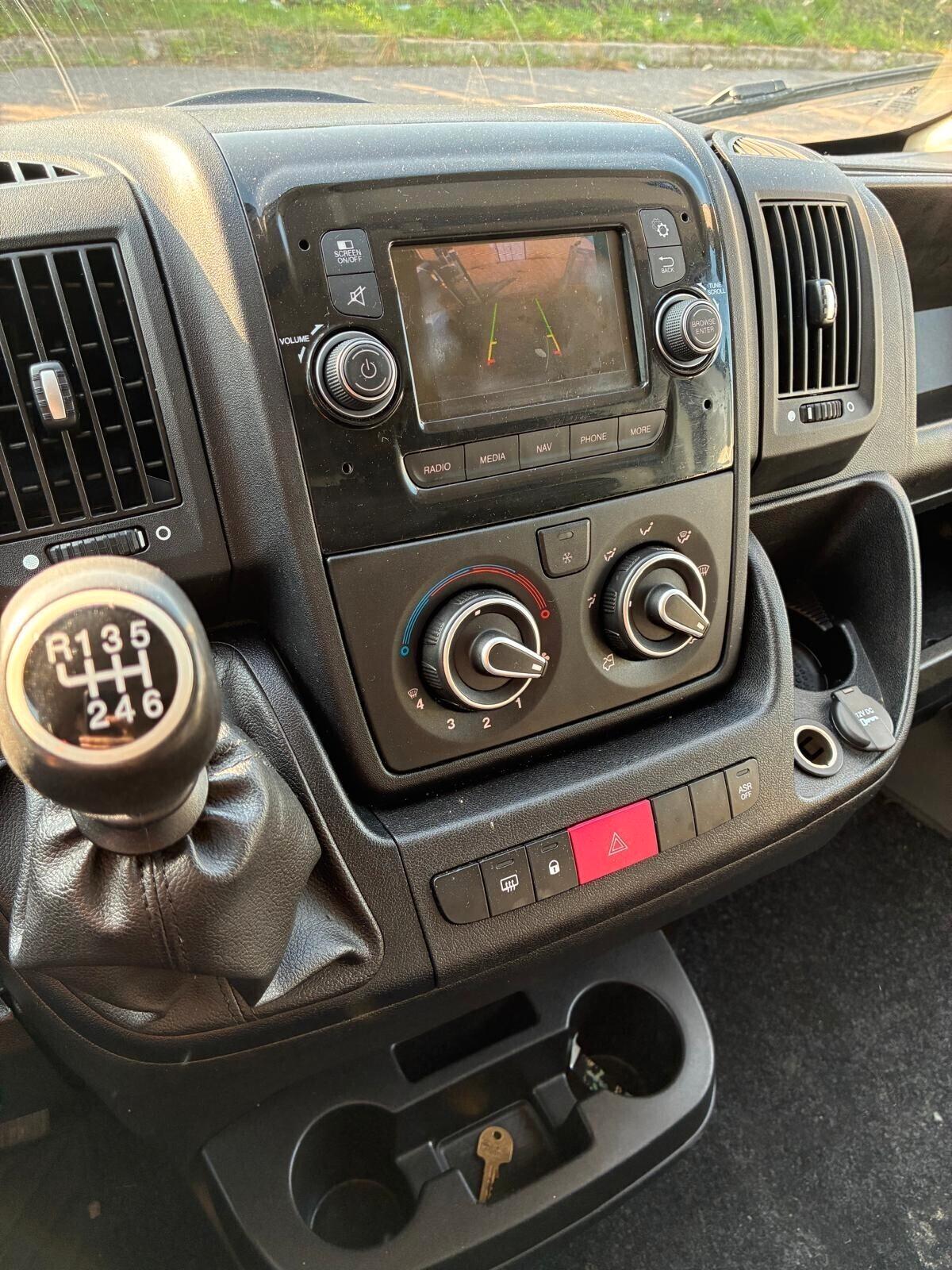 Peugeot Boxer 330 2.2 BlueHDi 140 S&S PM-TM Furgone