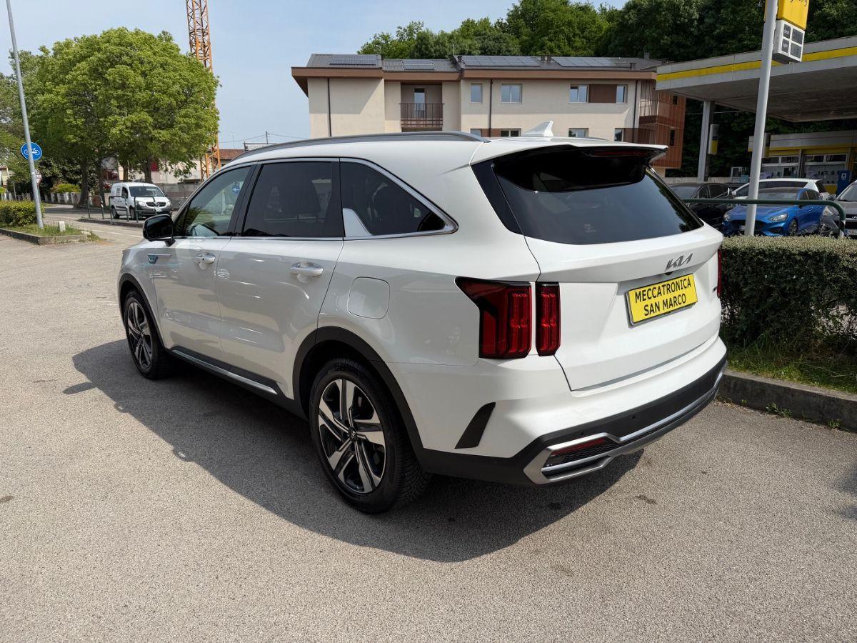 KIA - Sorento - 1.6 T-GDi aut. AWD HEV Evolution 7 POSTI PLUG-IN