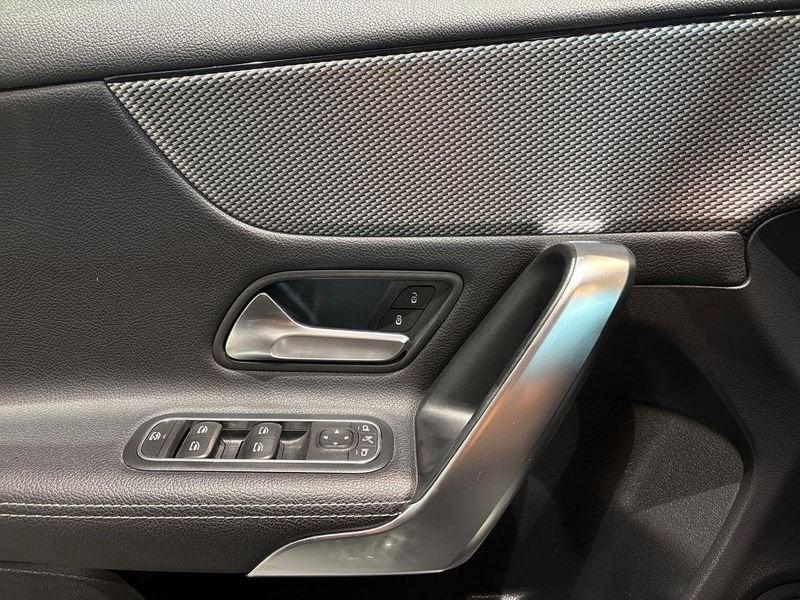 Mercedes-Benz Classe A A 200 d Sport auto