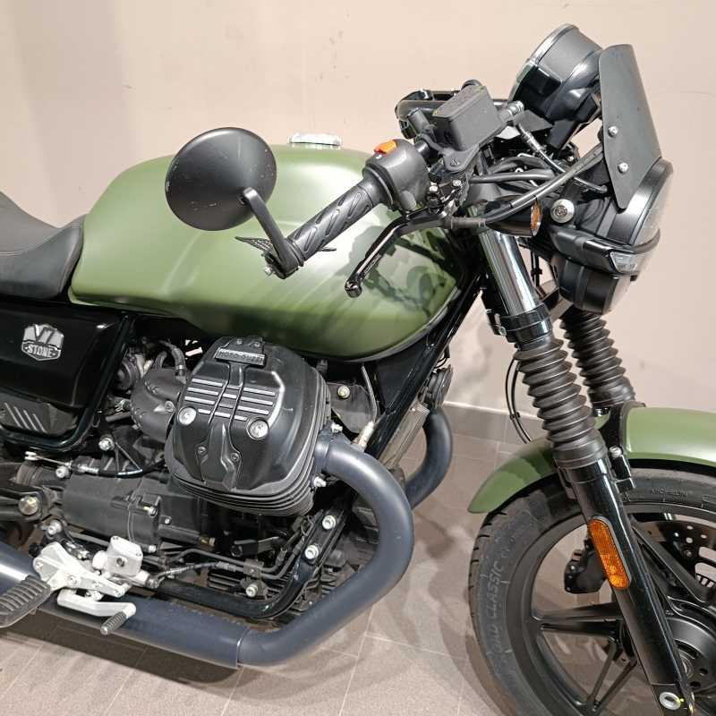 Moto Guzzi V7 Stone - 2024
