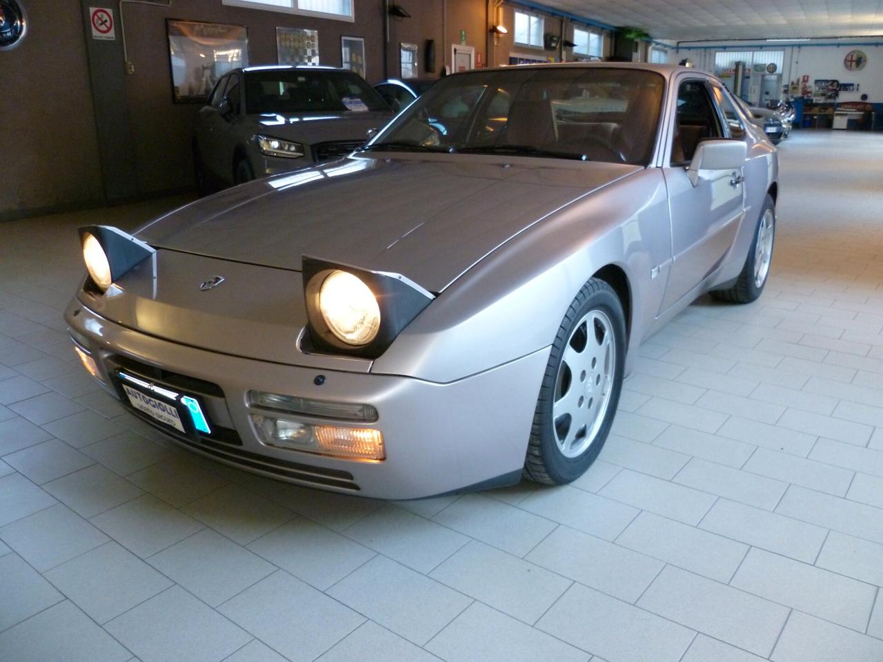 Porsche 944 TURBO ( S ) 250cv COUPE' - Silver Rose