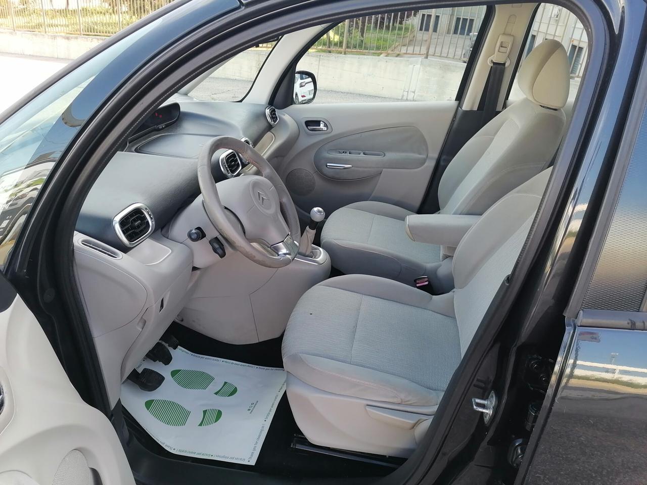 Citroen C3 Picasso 1.6 HDi 90 Exclusive