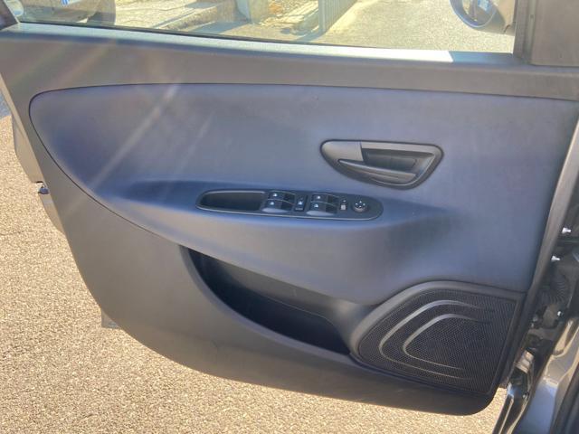 LANCIA Ypsilon *PROMO* 1.0 FireFly 5 porte S&S Hybrid Platino
