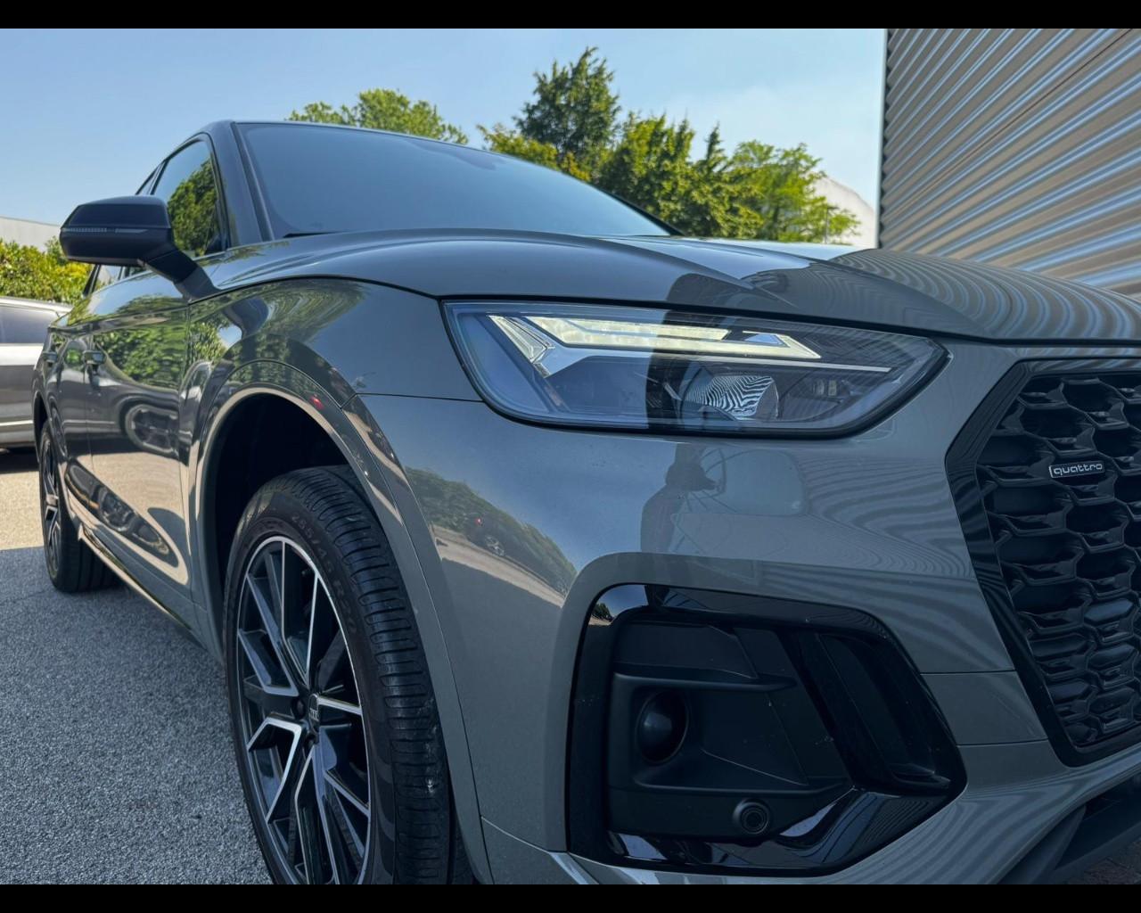 AUDI Q5 SPORTBACK 50 TFSIe S-TRONIC IDENTITY BLACK