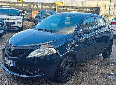 LANCIA YPSILON 1.0 70CV HYBRID ANNO 2021