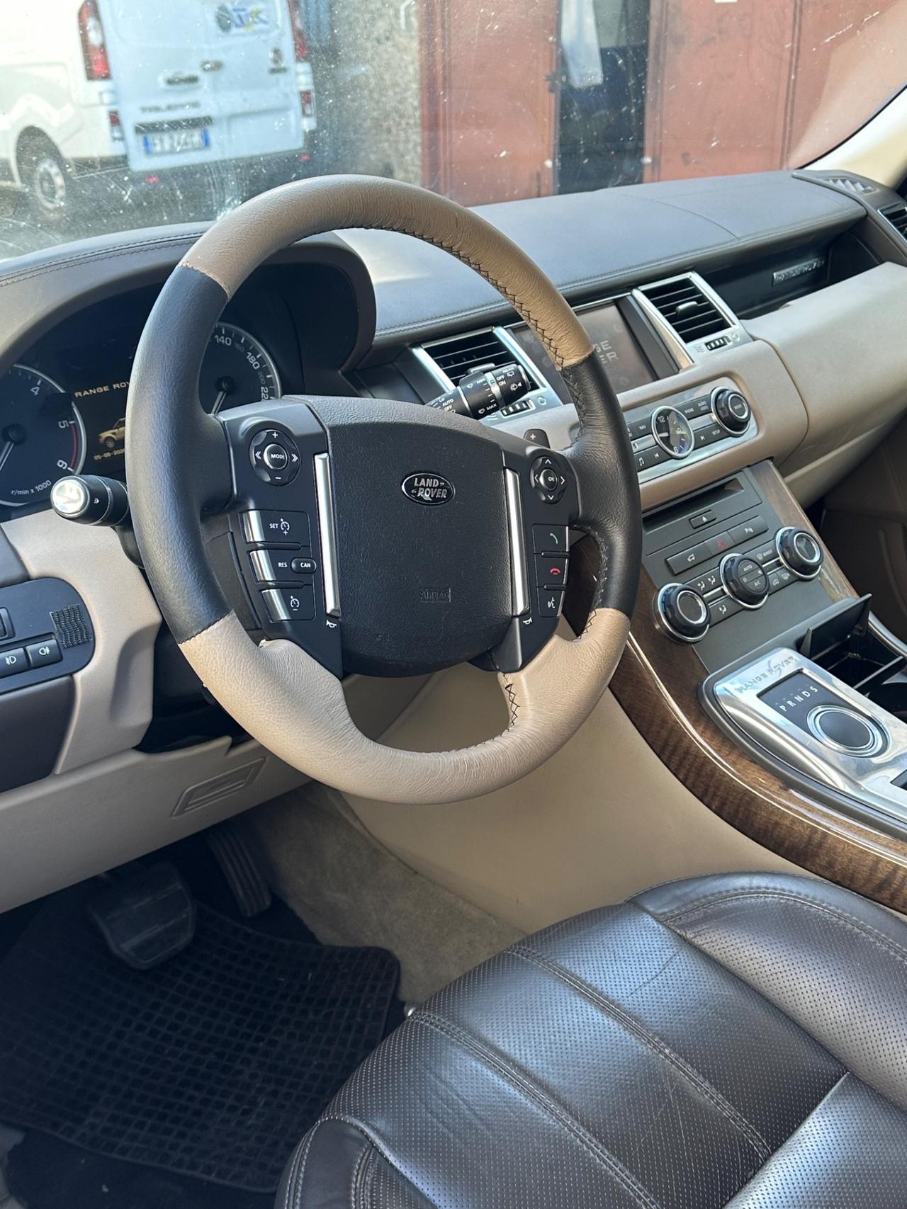 Land Rover Range Sport 3.0 SDV6 HSE