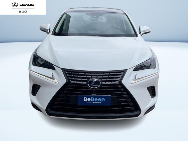 Lexus NX 300H 2.5 PREMIUM 4WD CVT