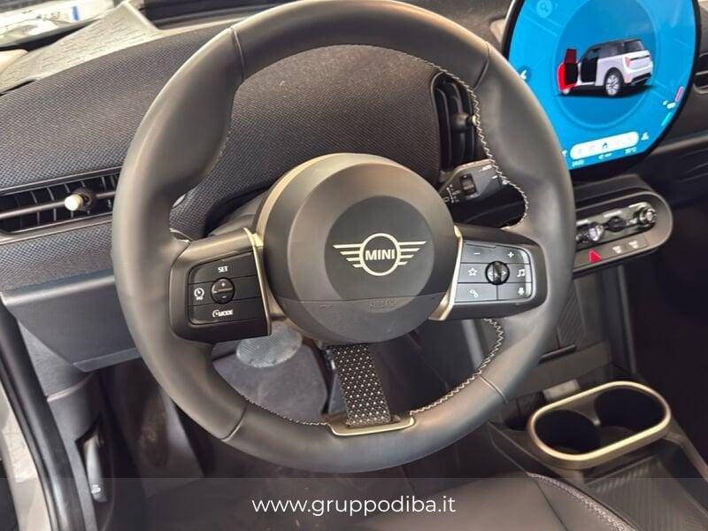 MINI Cooper Mini F66 3p Mini 3p 1.5 C Classic auto