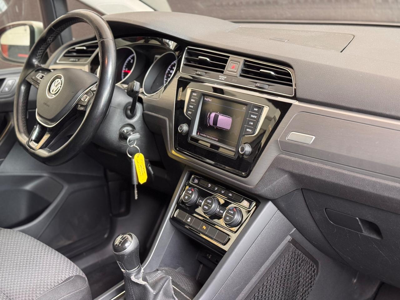 Volkswagen Touran 7 POSTI Diesel anno 2017