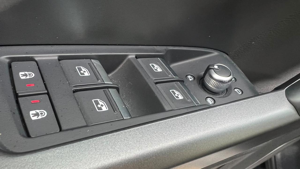 Audi Q3 SPB 35 TFSI S tronic line edition