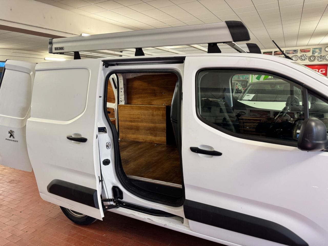 Peugeot Partner PureTech 110 S&S PC Furgone Pro