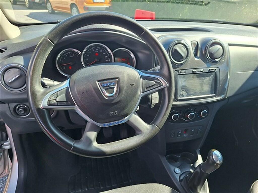 Dacia Sandero Stepway 0.9 TCe Brave