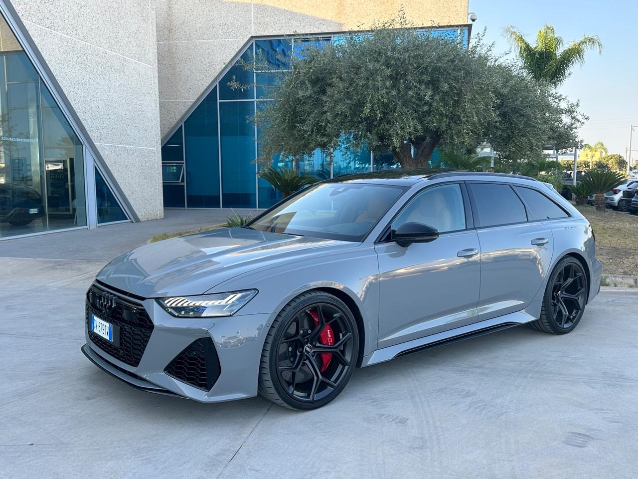 Audi RS6 4.0 performance possibilità noleggio no scoring