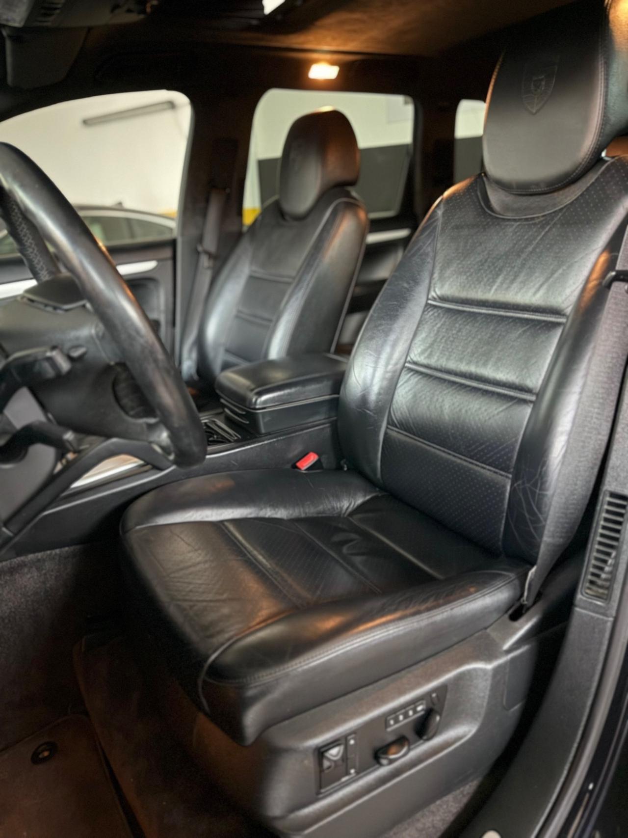 Porsche Cayenne Turbo s