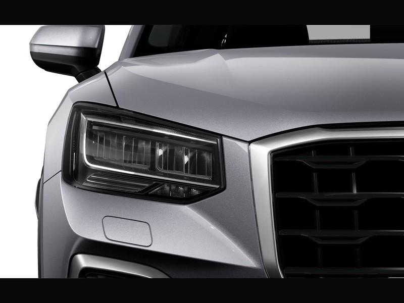 Audi Q2 30 2.0 tdi business advanced