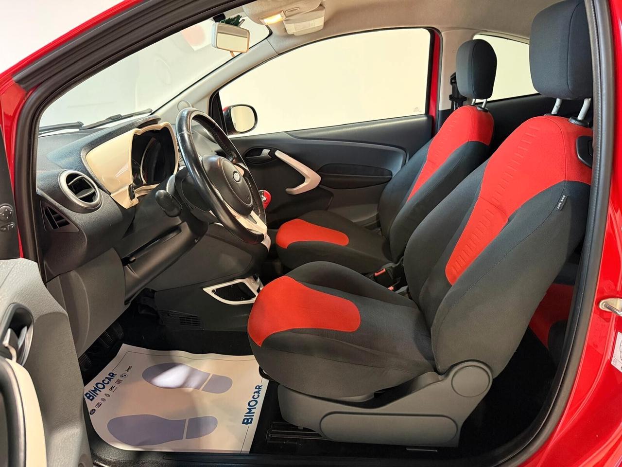 Ford Ka 1.2 8V 69CV Titanium