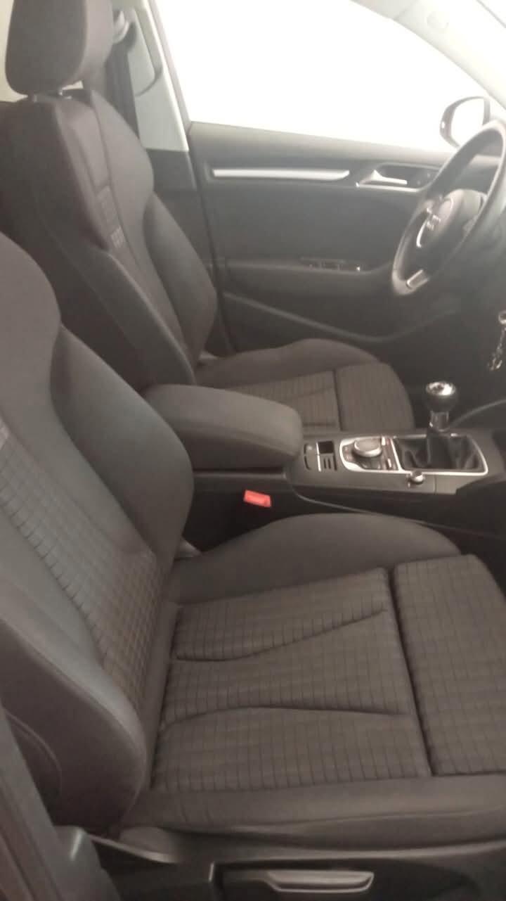 Audi A3 SPB 2.0 TDI S tronic Ambiente