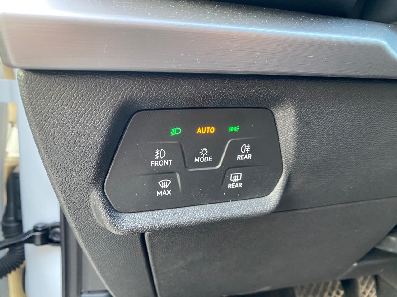 Seat Leon Sportstourer 2.0 TDI 150 CV DSG FR