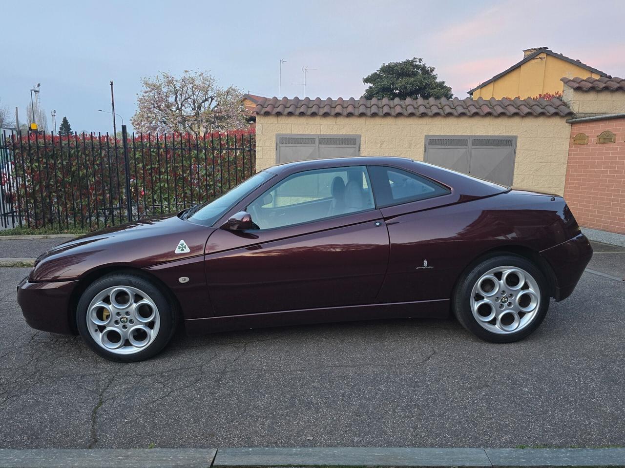 Alfa Romeo GTV 2.0i JTS 16V cat