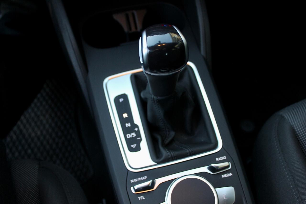 Audi Q2 35 TFSI S TRONIC ADVANCED GANCIO TRAINO