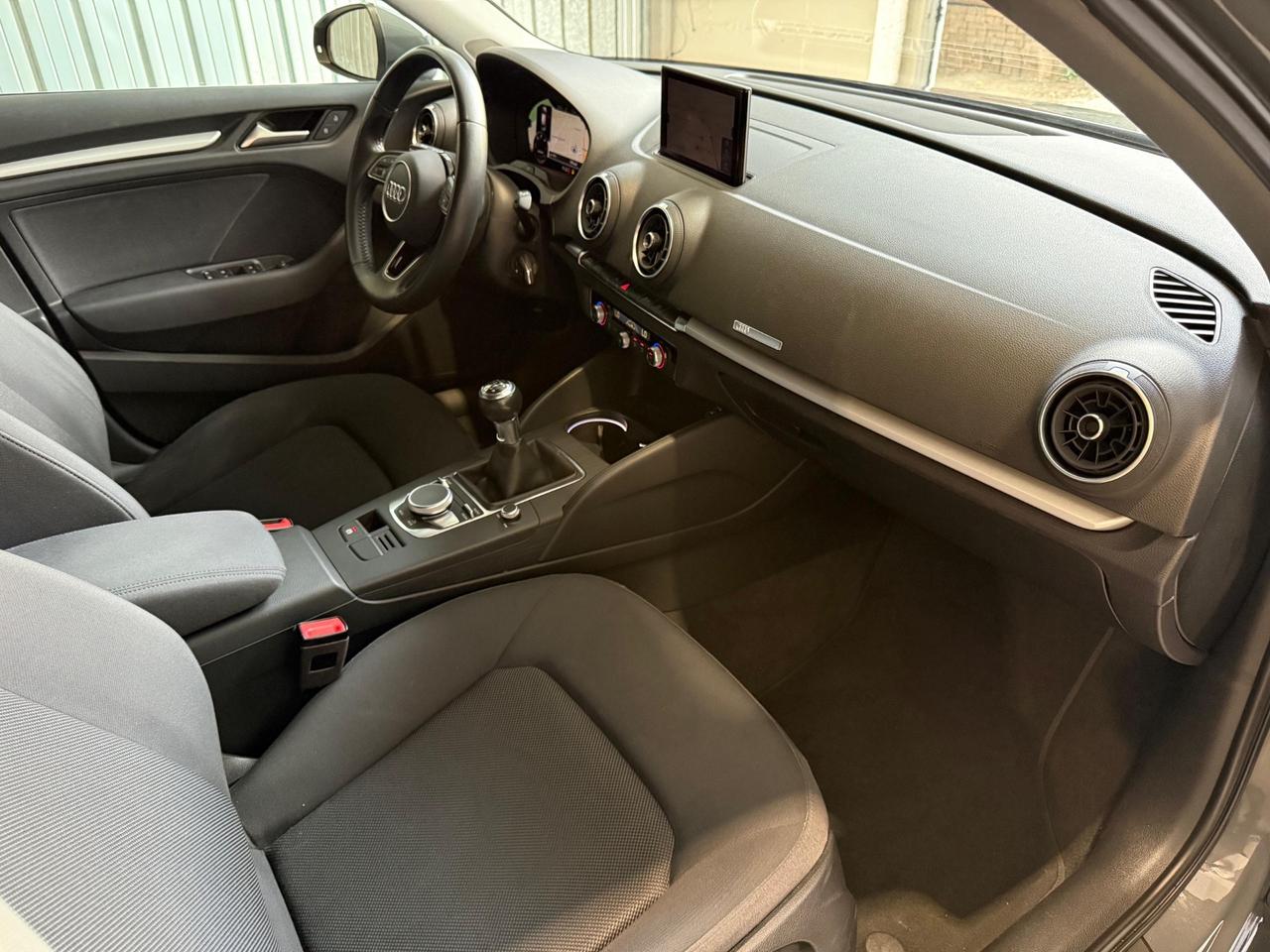 Audi A3 Sportback 30 1.6tdi Sline VIRTUAL