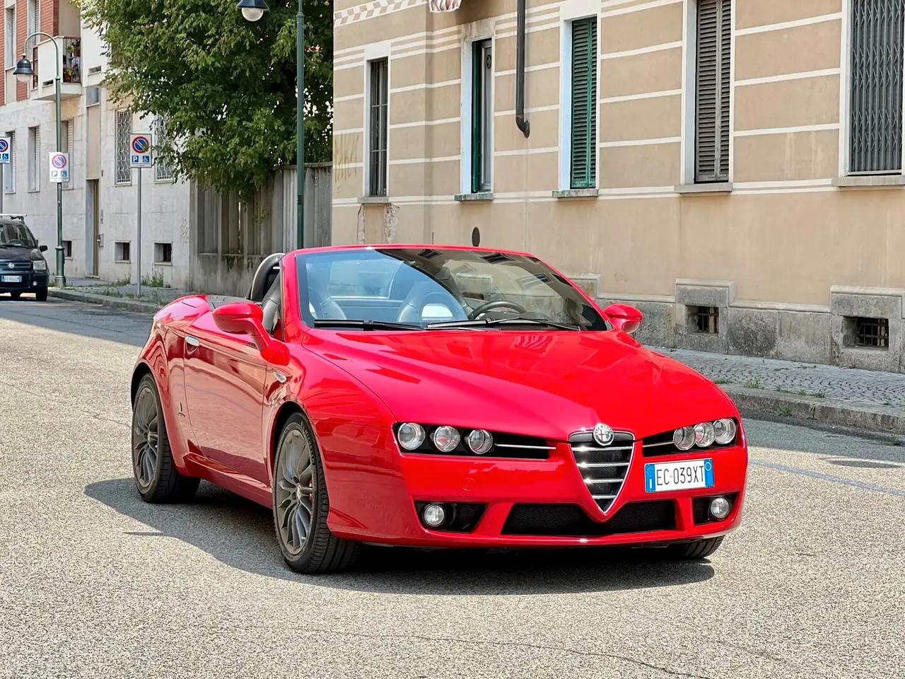 Alfa Romeo Spider 1750 TBi Turbo 200cv