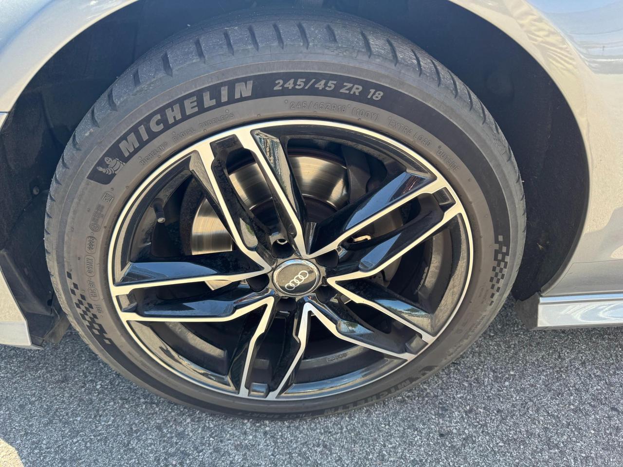 Audi A6 Avant 2.0 tdi ultra 190cv s-tronic