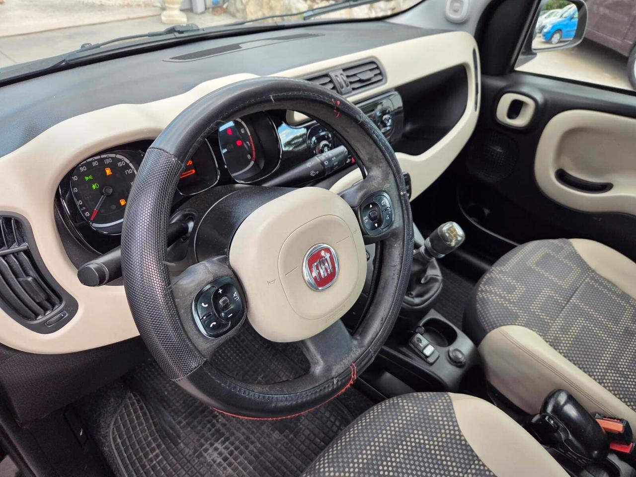 Fiat Panda 0.9 TwinAir Turbo Natural Power Trekking