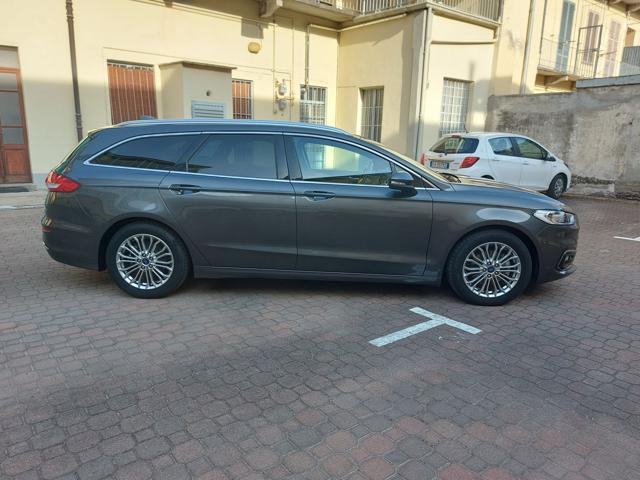 FORD Mondeo Titanium Business 2.0 HEV