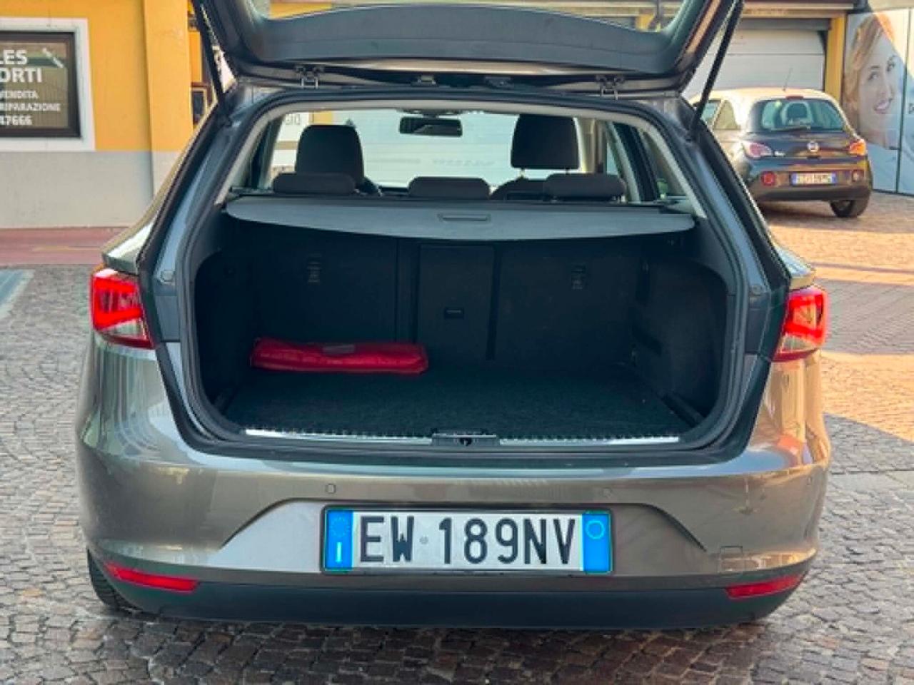 Seat Leon 1.6 TDI 105 CV DSG ST Start/Stop Style