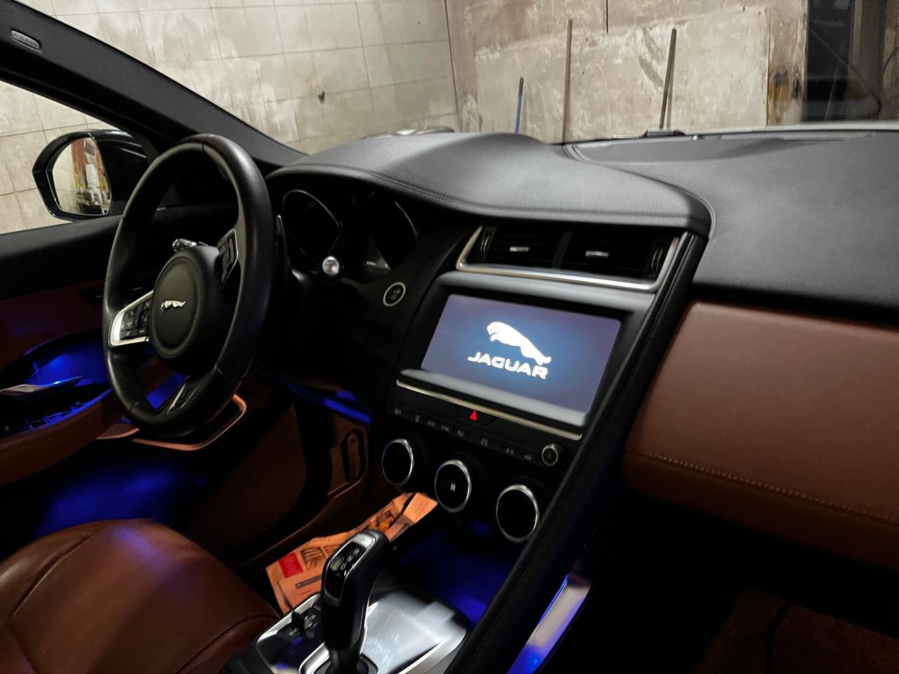 Jaguar E-Pace 2.0D 150 CV R-Dynamic S