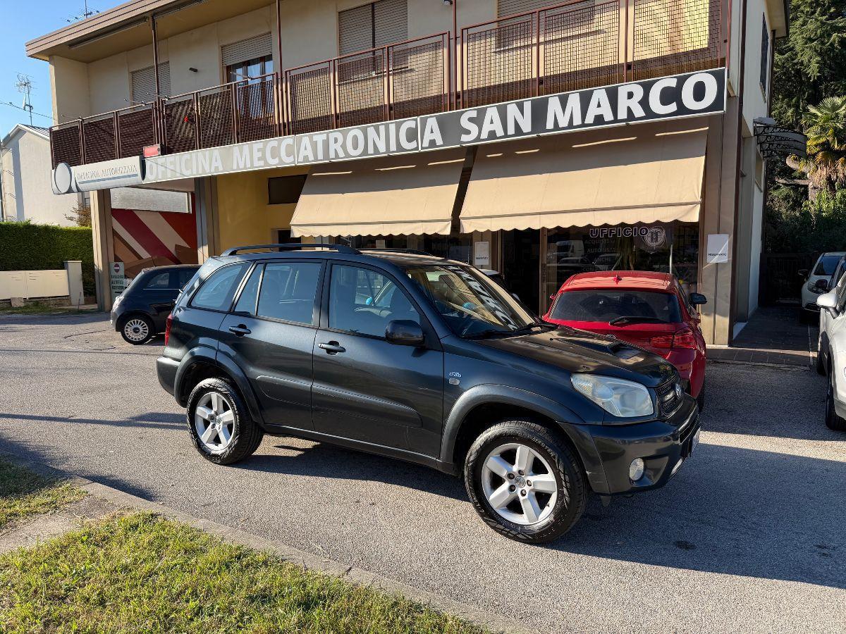 TOYOTA - RAV4 - 2.0 Tdi D-4D 5 porte Sol