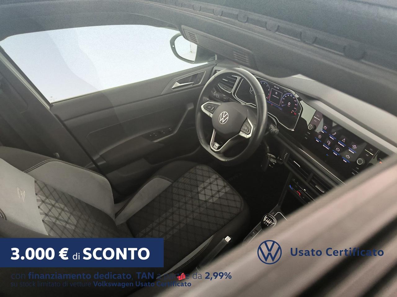 Volkswagen Taigo 1.0 tsi r-line 110cv